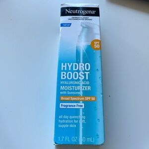 Neutrogena HydroBoost Hyaluronic Acid Moisturizer SPF 50